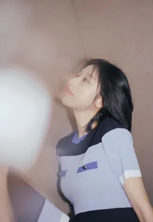 张俪清爽靓丽活动图片