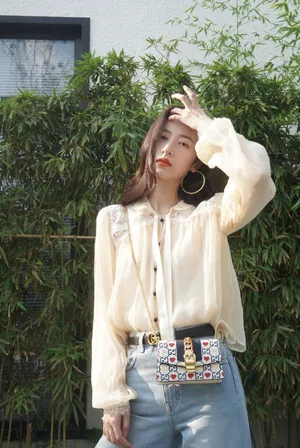 周雨彤清新私服照图片_2