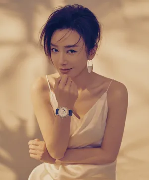 秦岚温婉时尚写真图片_1