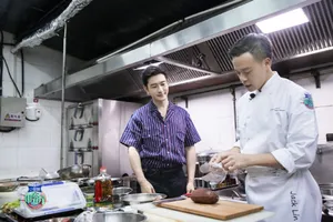 黄晓明《中餐厅第三季》图片_2