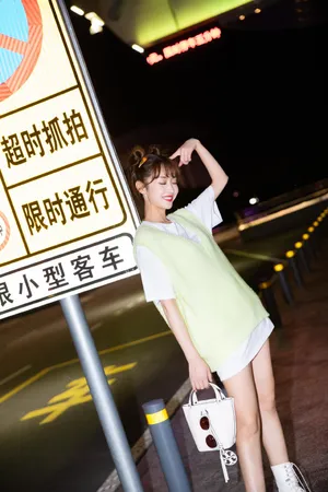 宣璐反季针织背心夏日清爽写真_8