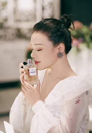 马思纯优雅时尚品牌活动图片