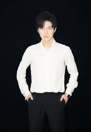 王晰帅气写真图片_4