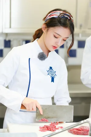 林允《青春环游记》清秀图片_5