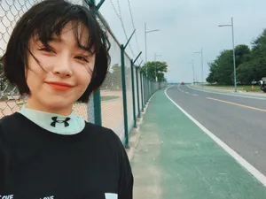 阚清子清新夏日街拍图片_2