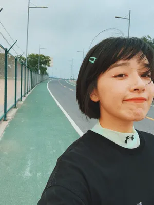 阚清子清新夏日街拍图片_3