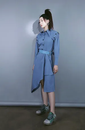 孟美岐冷艳时尚大片写真图片_5