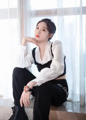 李子璇霸气十足写真图片_4