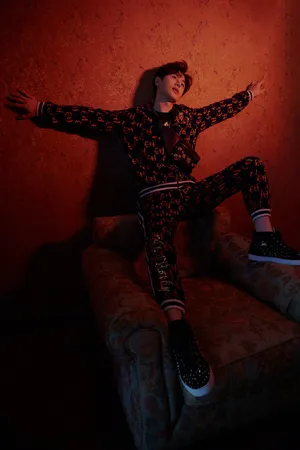 王佑硕儒雅日系写真图片_1