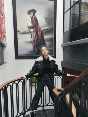 邓紫棋复古少女风写真图片_5