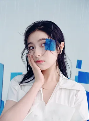 李兰迪摩登少女风写真图片