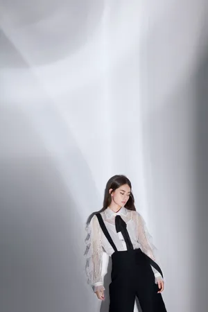柴碧云复古质感性感写真图片_5