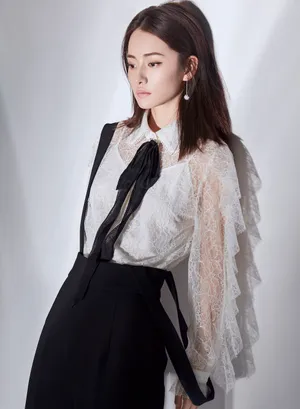 柴碧云复古质感性感写真图片_6