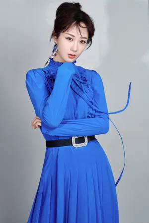 杨紫知性浪漫写真图片_3