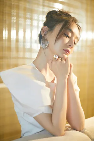 袁姗姗甜美灵动仙气写真图片_4