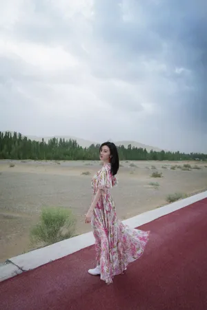 景甜清新公路写真图片_8