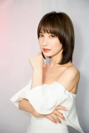 吴昕《爱上北斗星男友》见面会甜美图片_8