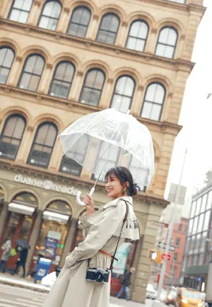 施诗清新唯美街拍图片_3