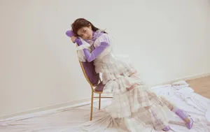 白鹿温婉迷人时尚写真图片_2