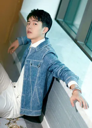 刘昊然清新简洁写真图片_4