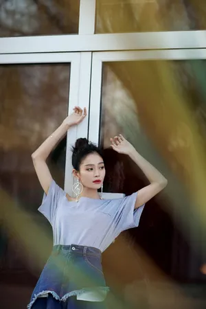 王媛可性感时尚写真图片_4