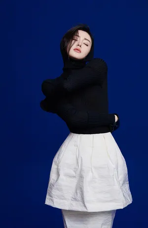 张天爱性感妩媚时尚志写真大片_10