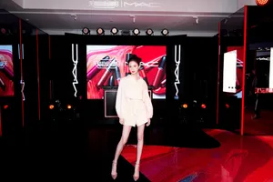 陈钰琪酷美养眼活动照图片