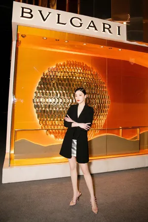 阚清子轻熟性感活动写真图片_4