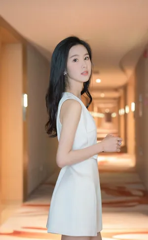 陈都灵清新温婉活动写真图片_4