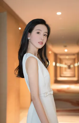 陈都灵清新温婉活动写真图片_5
