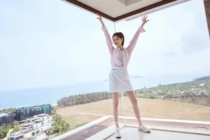 江疏影优雅性感活动写真图片_5