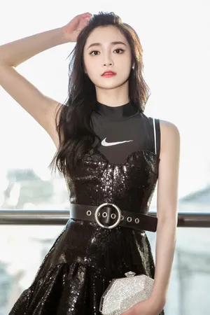 周洁琼性感动人写真图片