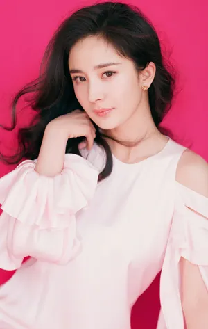 杨幂粉嫩迷人写真图片_2