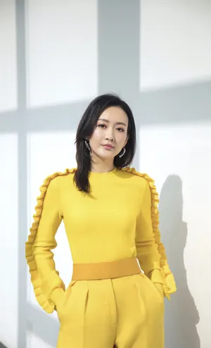 王鸥时尚干练写真图片_1