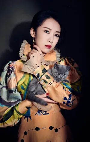 李念时尚写真大片