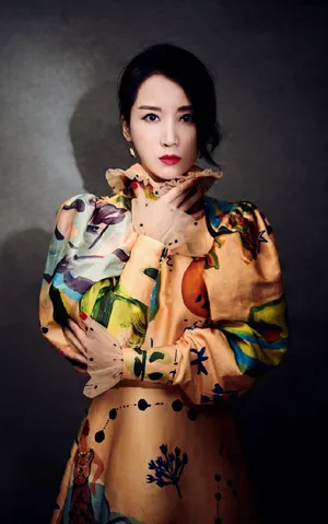 李念时尚写真大片_3