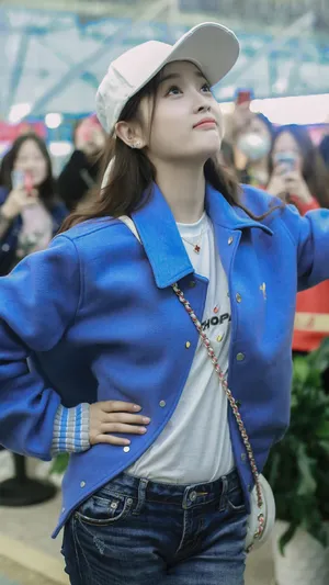 吴宣仪潇洒甜美写真图片_6