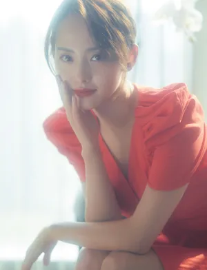 张嘉倪性感朦胧代言写真图片_2