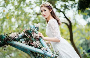 王双温婉迷人写真图片