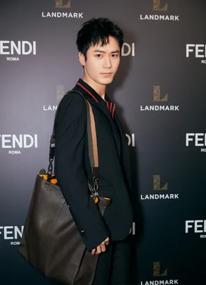 茅子俊魅力有型活动写真图片_8