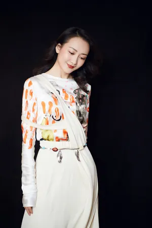 王鸥高挑身材性感活动照图片