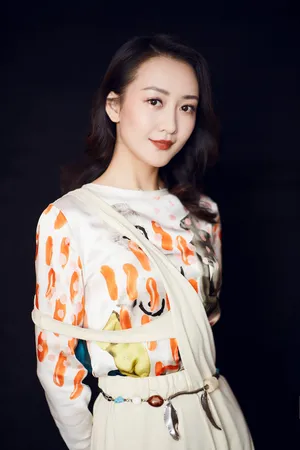 王鸥高挑身材性感活动照图片