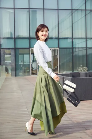 刘涛温婉知性街拍图片