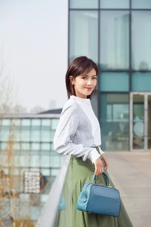 刘涛温婉知性街拍图片_2