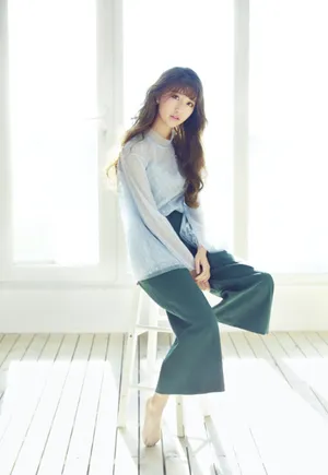 鬼马精灵张鑫甜美性感写真_3