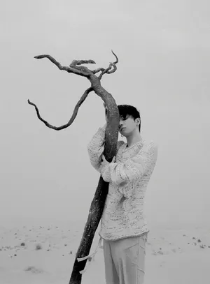 华晨宇时尚个性迪拜封面大片写真图片_7