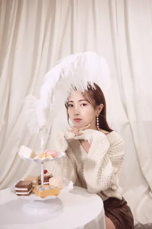 包文婧温婉优雅写真图片_6