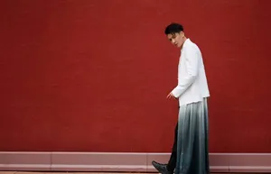 韩栋潇洒帅气雅致写真图片_2