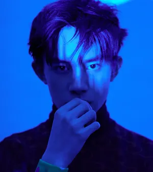 易烊千玺潮流时尚写真图片_5