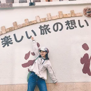 沈月清新秀丽街拍图片_2